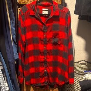 American Eagle Red & Black Plaid Flannel. Boyfriend Fit. Size XL